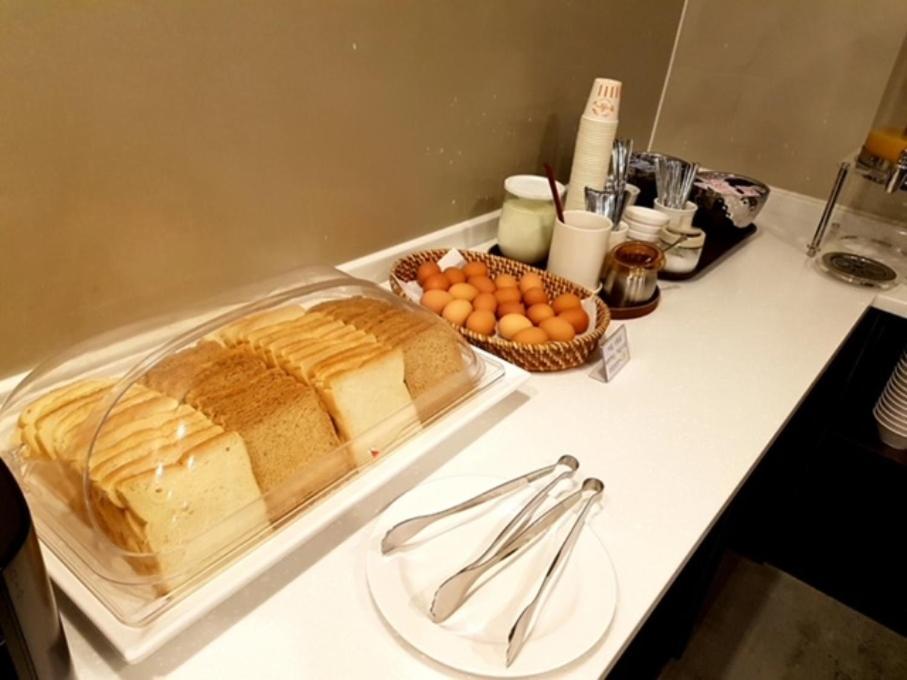 I-Check Hyunjin Hotel Donghae Bagian luar foto