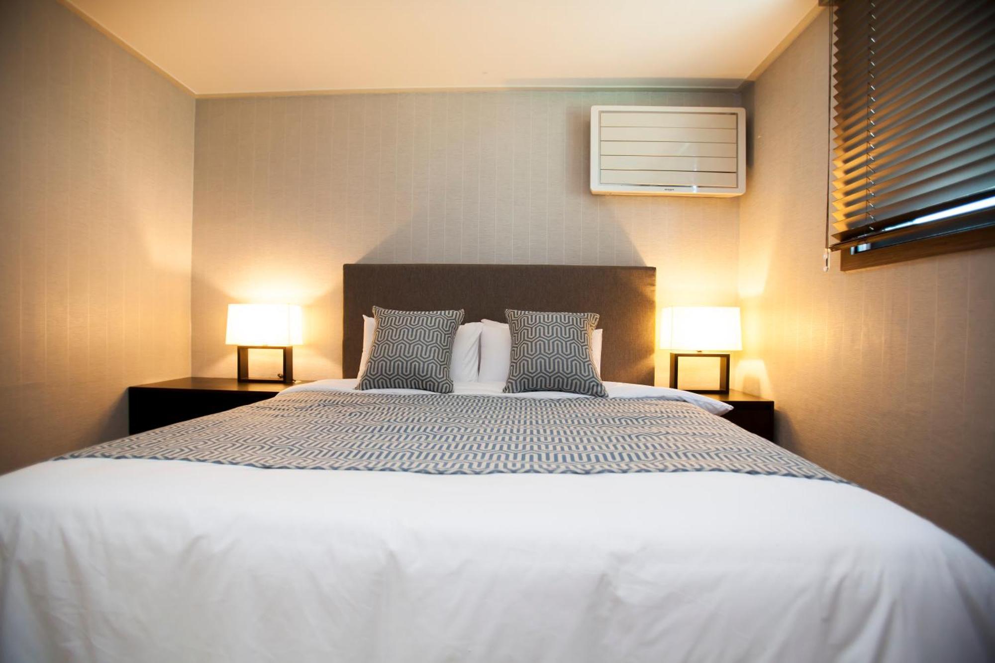 I-Check Hyunjin Hotel Donghae Bagian luar foto
